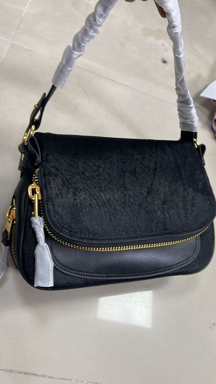Black Gucci bag. Lovely